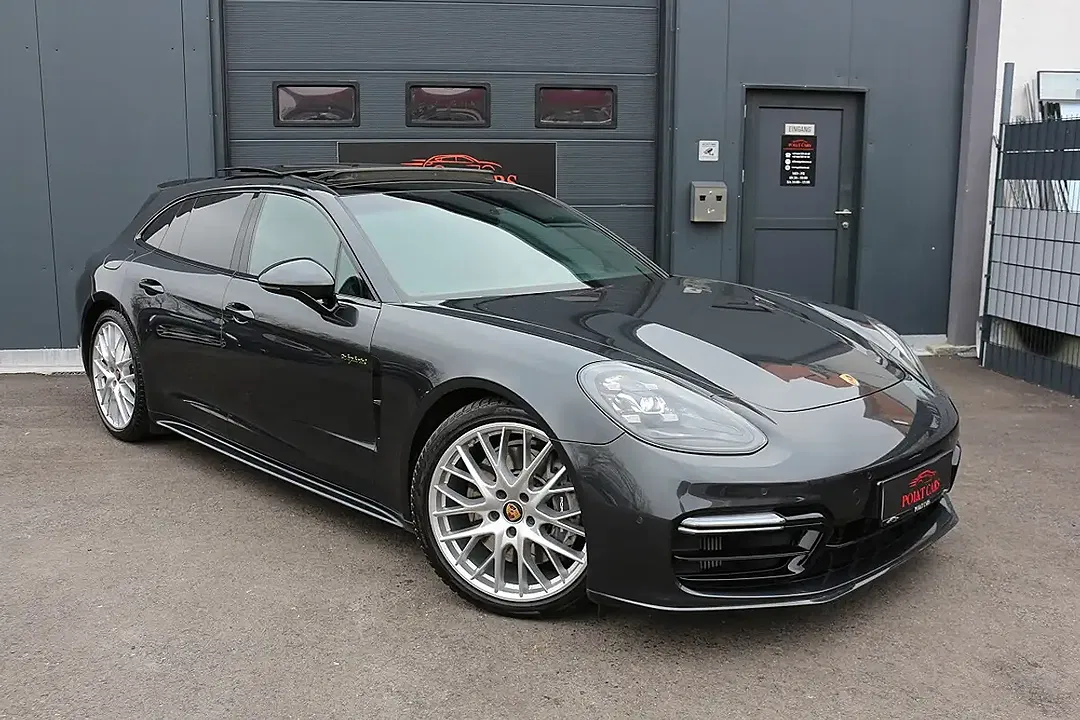 Porsche Panamera E-Hybrid 4 Sport Turismo - Thumbnail 4