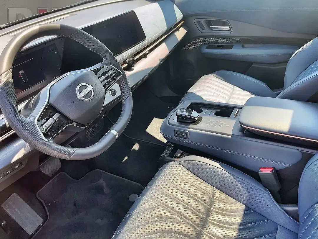 Nissan Ariya Evolve - Thumbnail 10