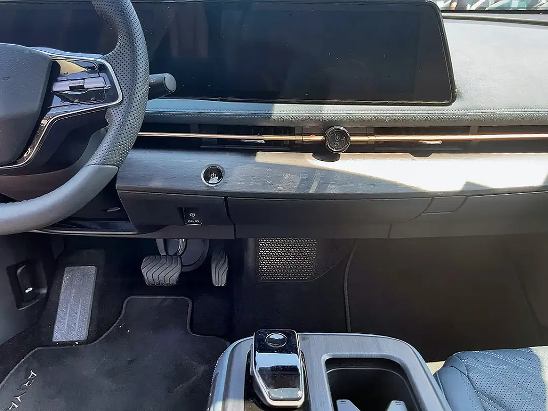 Nissan Ariya Evolve - Thumbnail 14