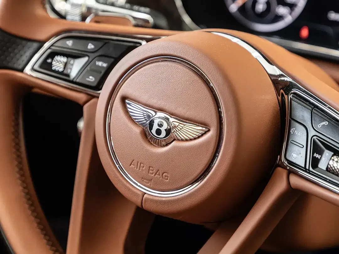 Bentley Continental 6.0 W12 - Thumbnail 12