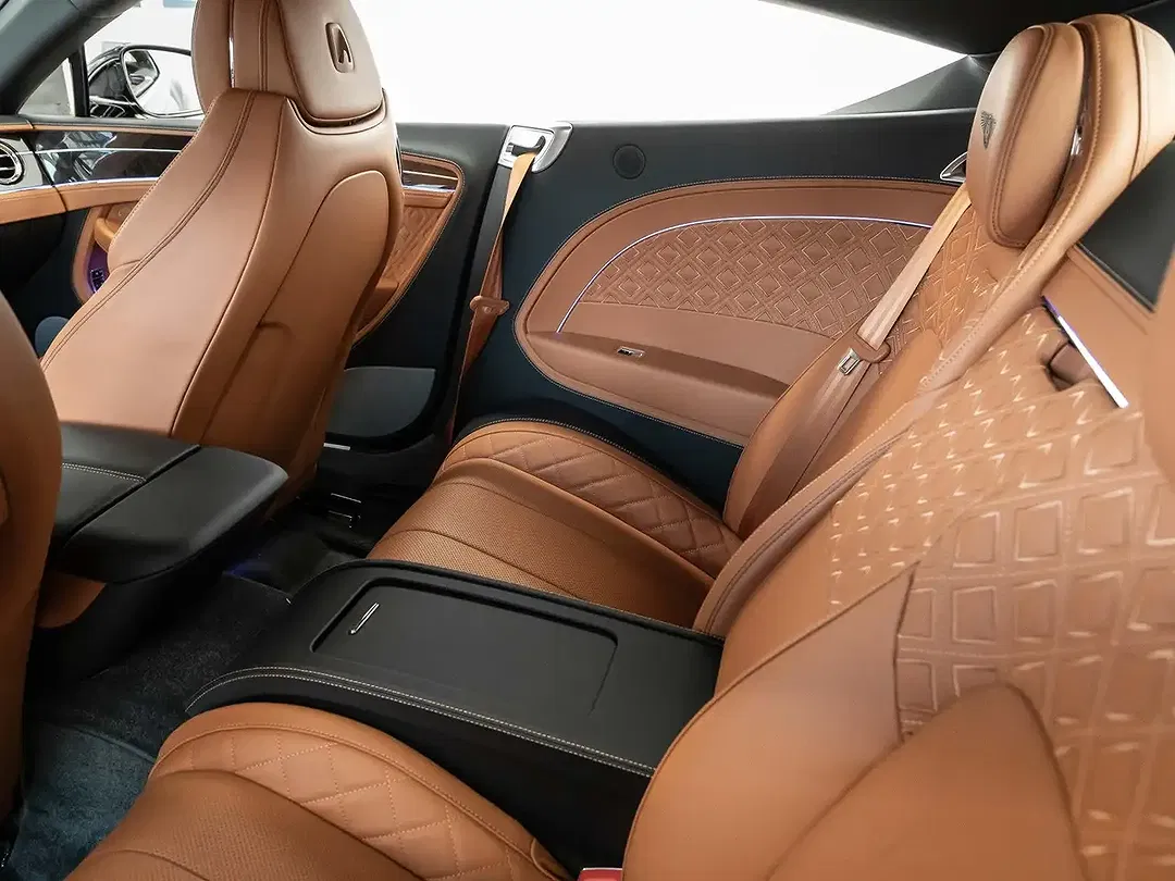 Bentley Continental 6.0 W12 - Thumbnail 9