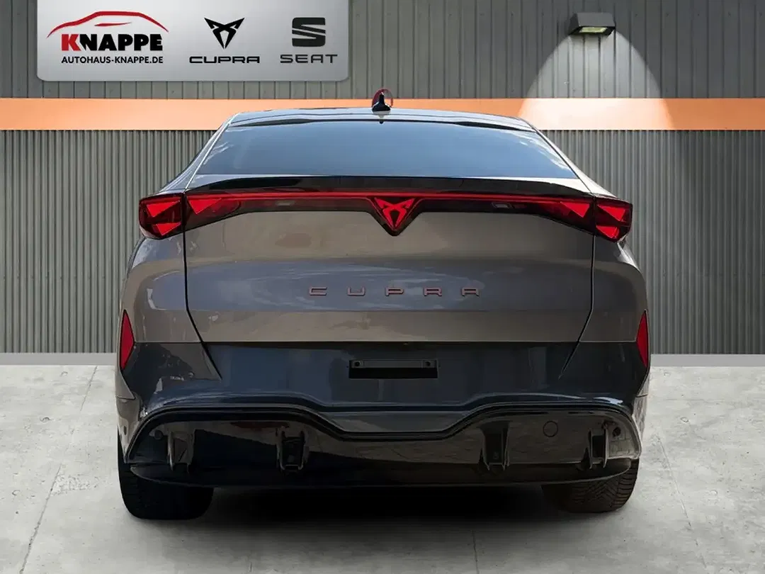 CUPRA Tavascan - Thumbnail 5