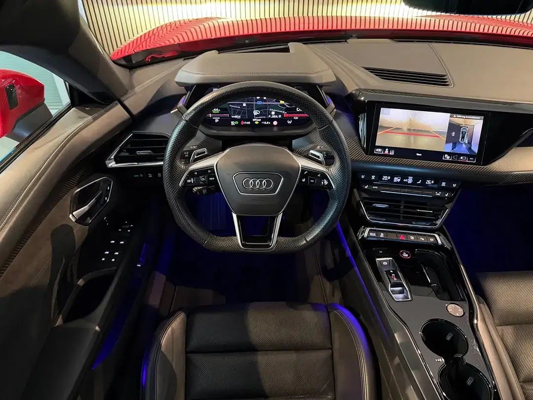 Audi e-tron GT - Thumbnail 7