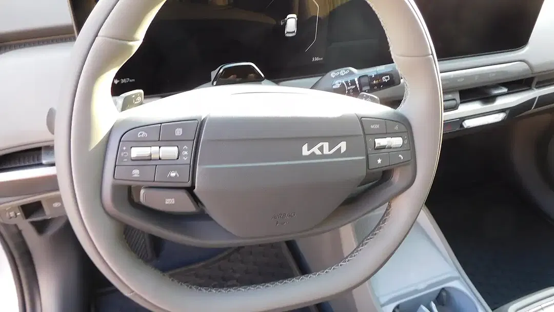 Kia EV3 Air - Thumbnail 13