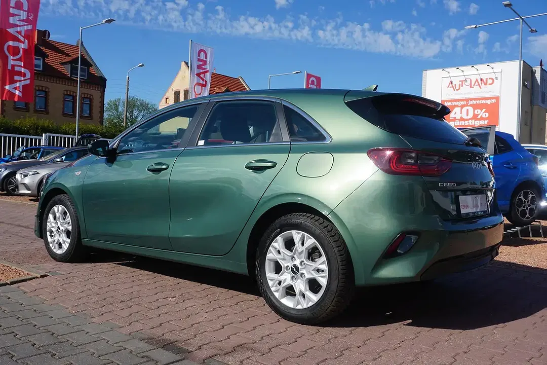 Kia XCeed 1.5 T-GDI Vision - foto 2
