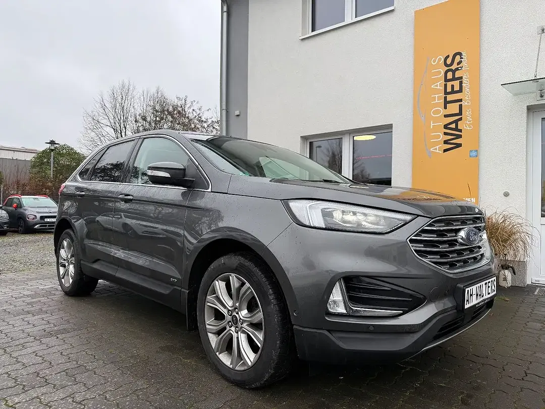 Ford Edge Titanium - foto 2