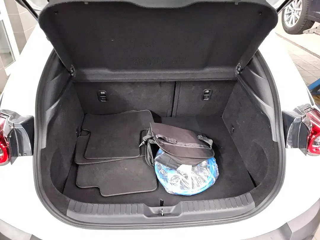 Mazda MX-30 e-SKYACTIV - Thumbnail 11