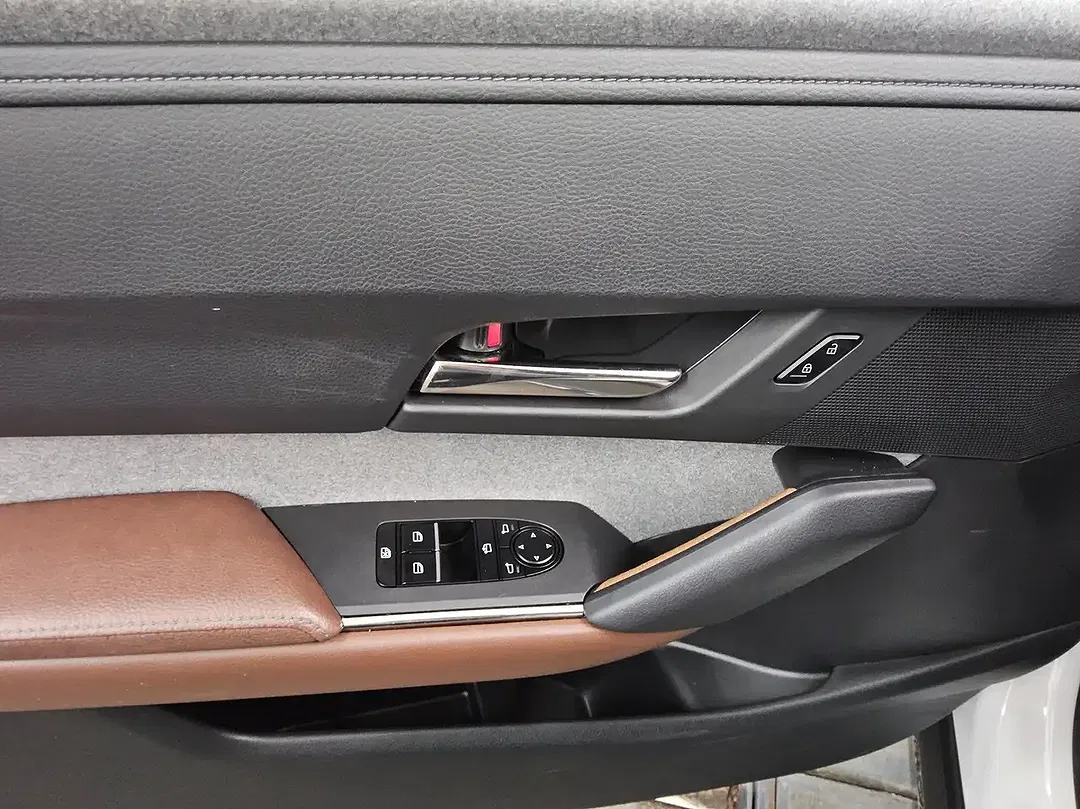 Mazda MX-30 e-SKYACTIV - Thumbnail 9