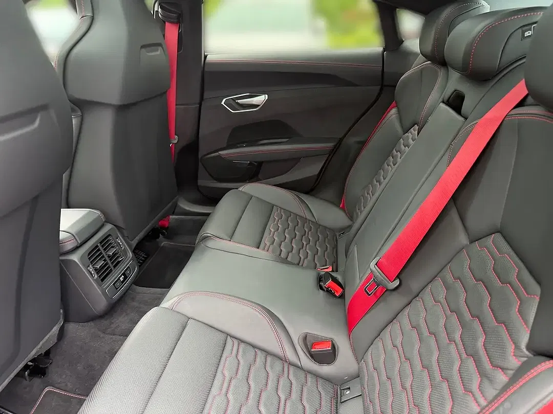 Audi RS e-tron GT quattro Matrix LED - Thumbnail 9