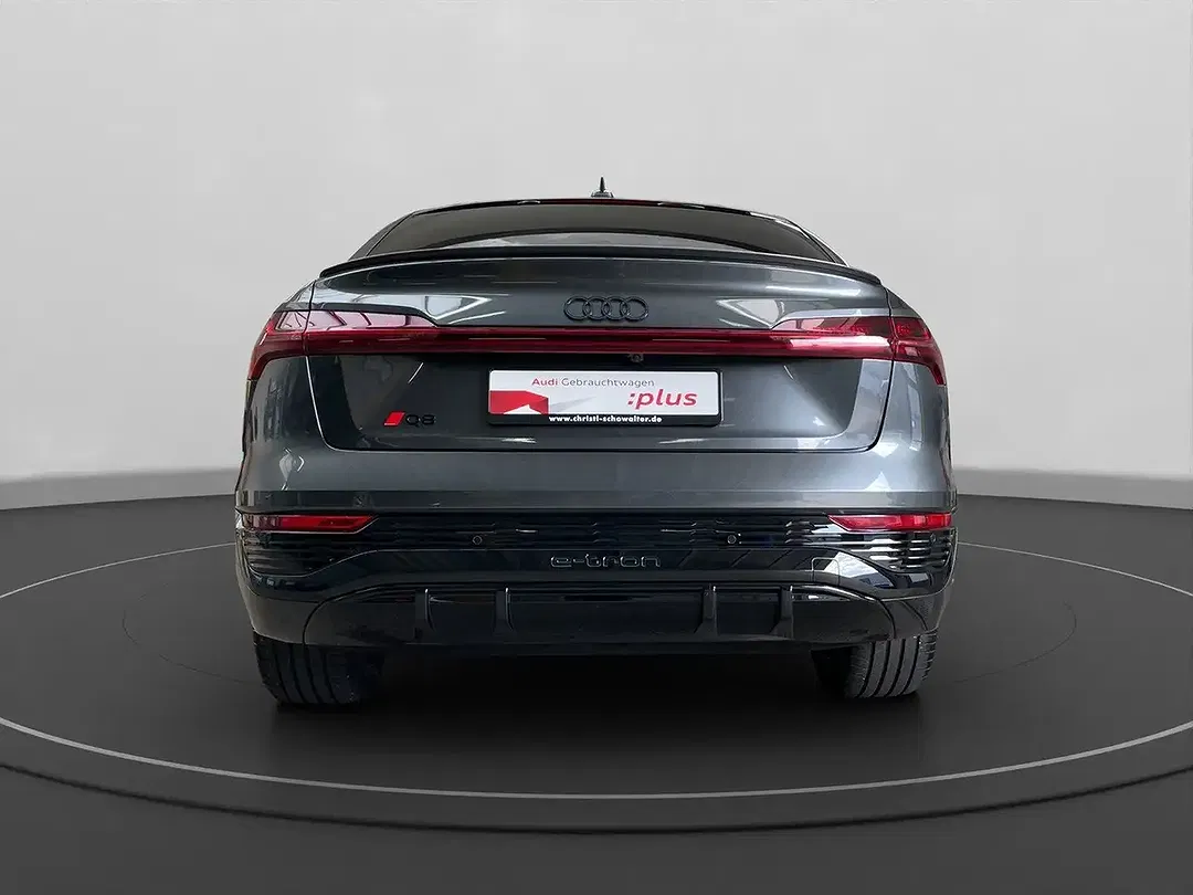 Audi Q8 e-tron 55 quattro Matrix LED Sportback S line - Thumbnail 3