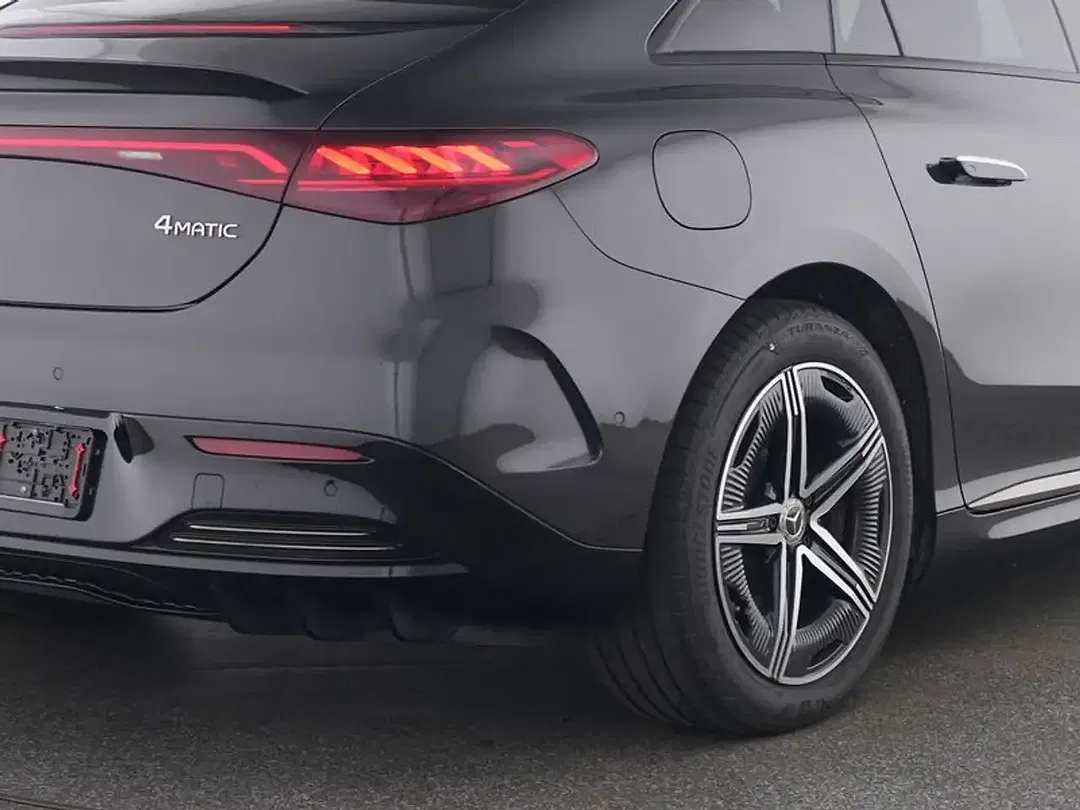 Mercedes-Benz EQE 350 4MATIC AIRMATIC AMG Line Night - Thumbnail 4