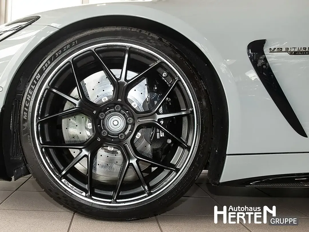 Mercedes-Benz AMG GT 63 4MATIC Pro Night - Thumbnail 5