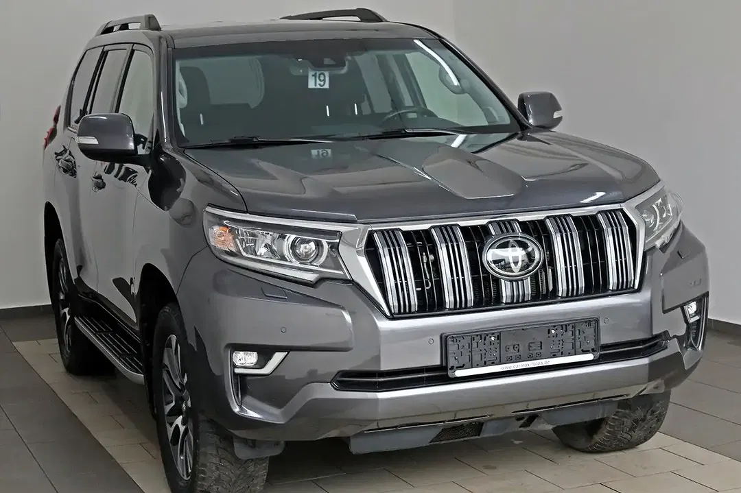 Toyota Land Cruiser Comfort - Thumbnail 8