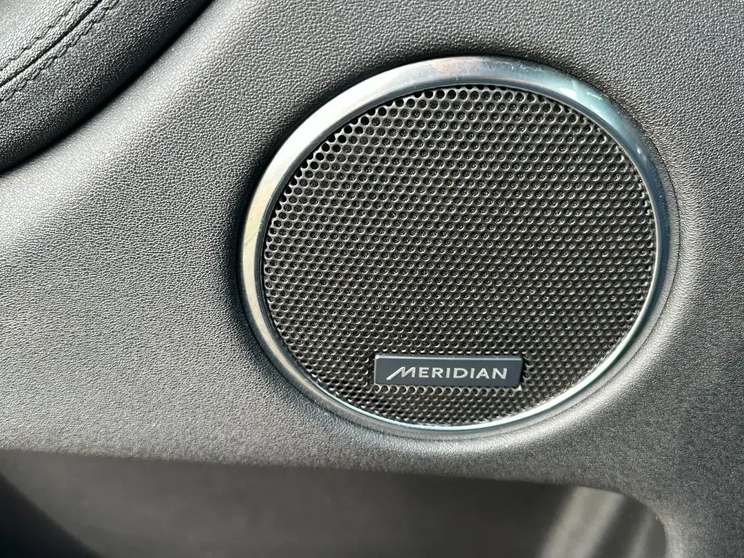 Land Rover Discovery 4x4 Sport SE - Thumbnail 11