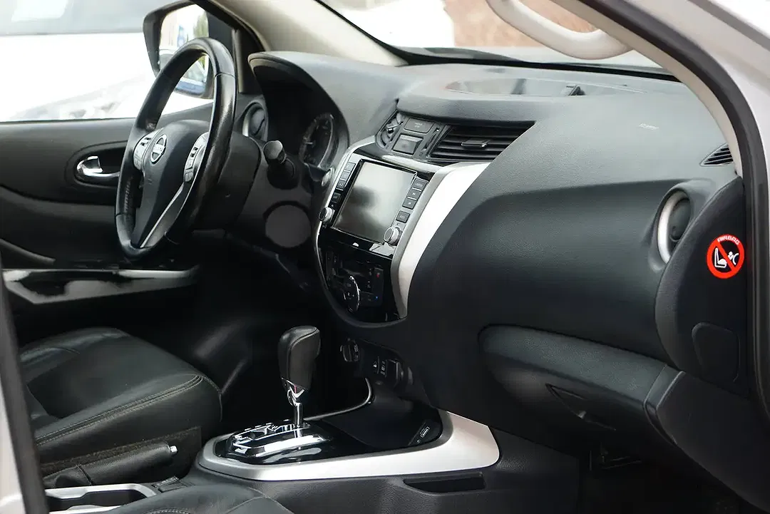 Nissan Navara dCi - Thumbnail 6