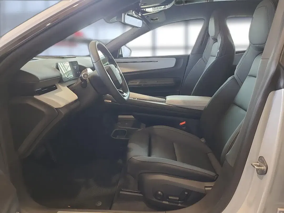 Polestar 4 Long Range Pilot Plus - Thumbnail 7