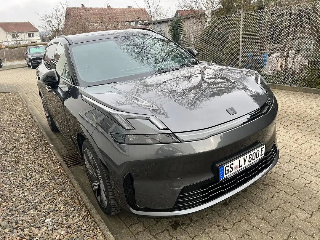 Lynk & Co 08 - Thumbnail 3