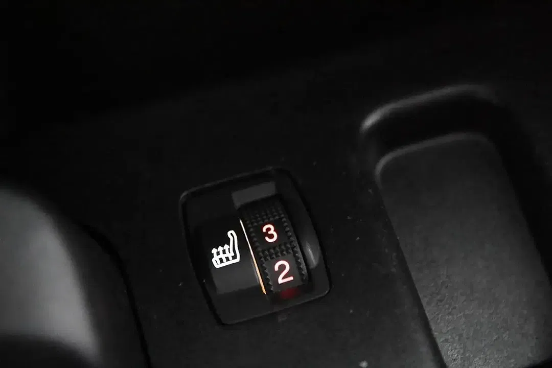 DS Automobiles DS 7 Crossback - Thumbnail 13