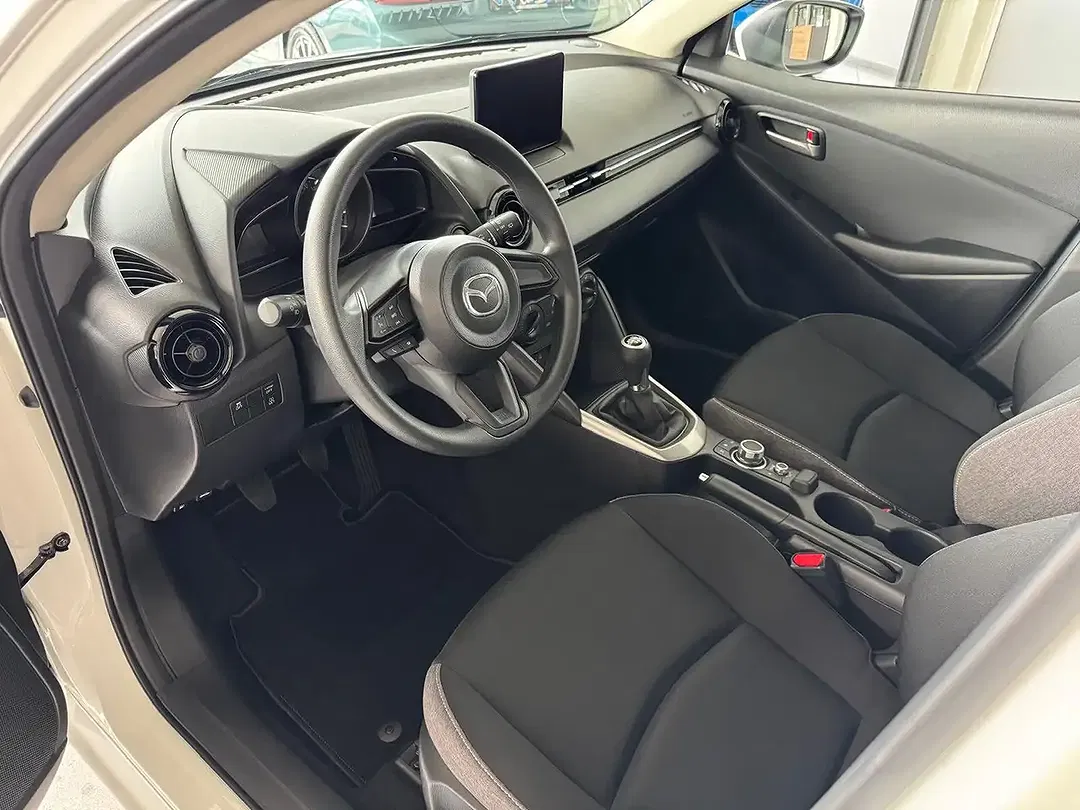 Mazda 2 1.5 Prime-Line - Thumbnail 11