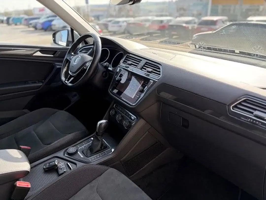 Volkswagen Tiguan Allspace 4Motion Highline - Thumbnail 9