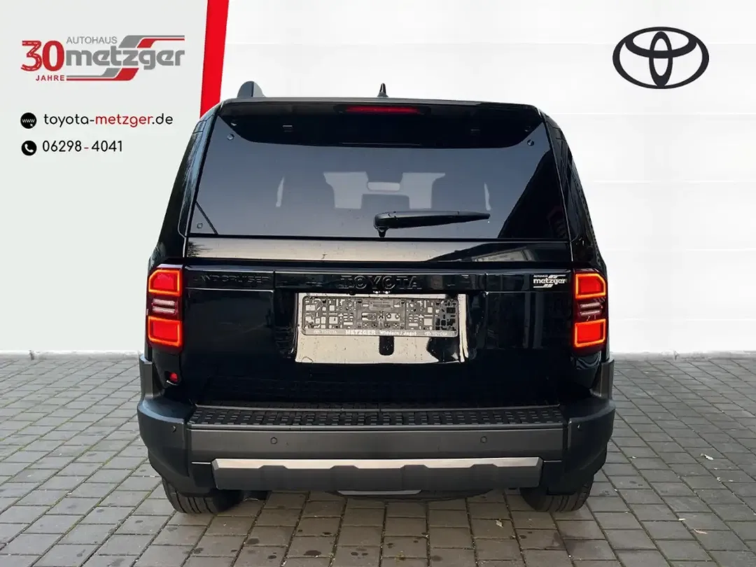 Toyota Land Cruiser 2.8 Hybrid Executive - Thumbnail 16