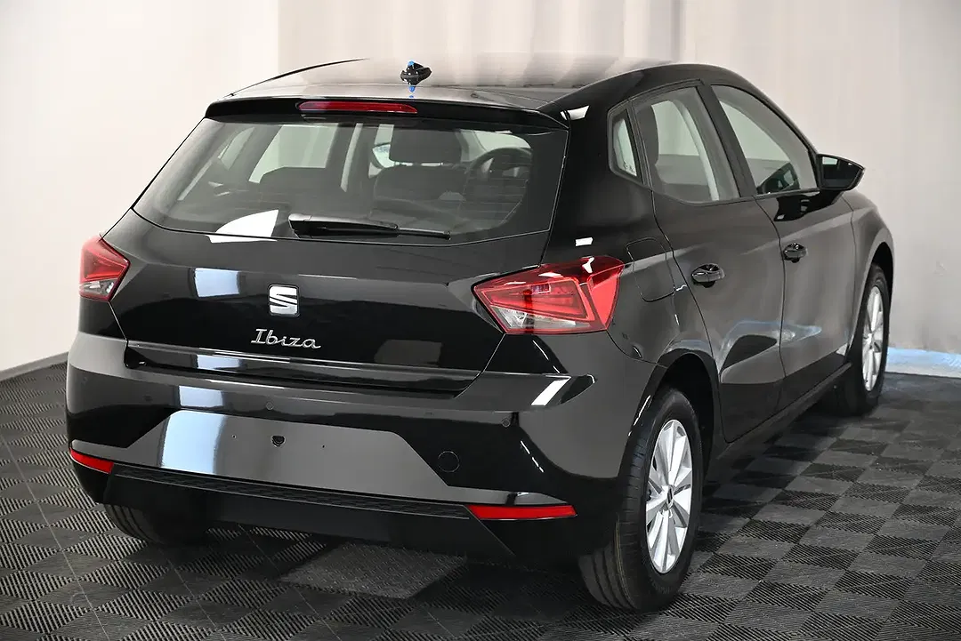 SEAT Ibiza 1.0 - Thumbnail 8