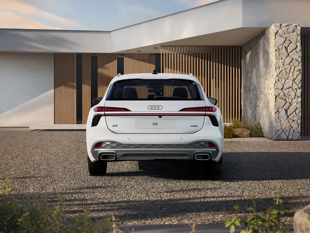 Audi A6 quattro Avant - Thumbnail 6