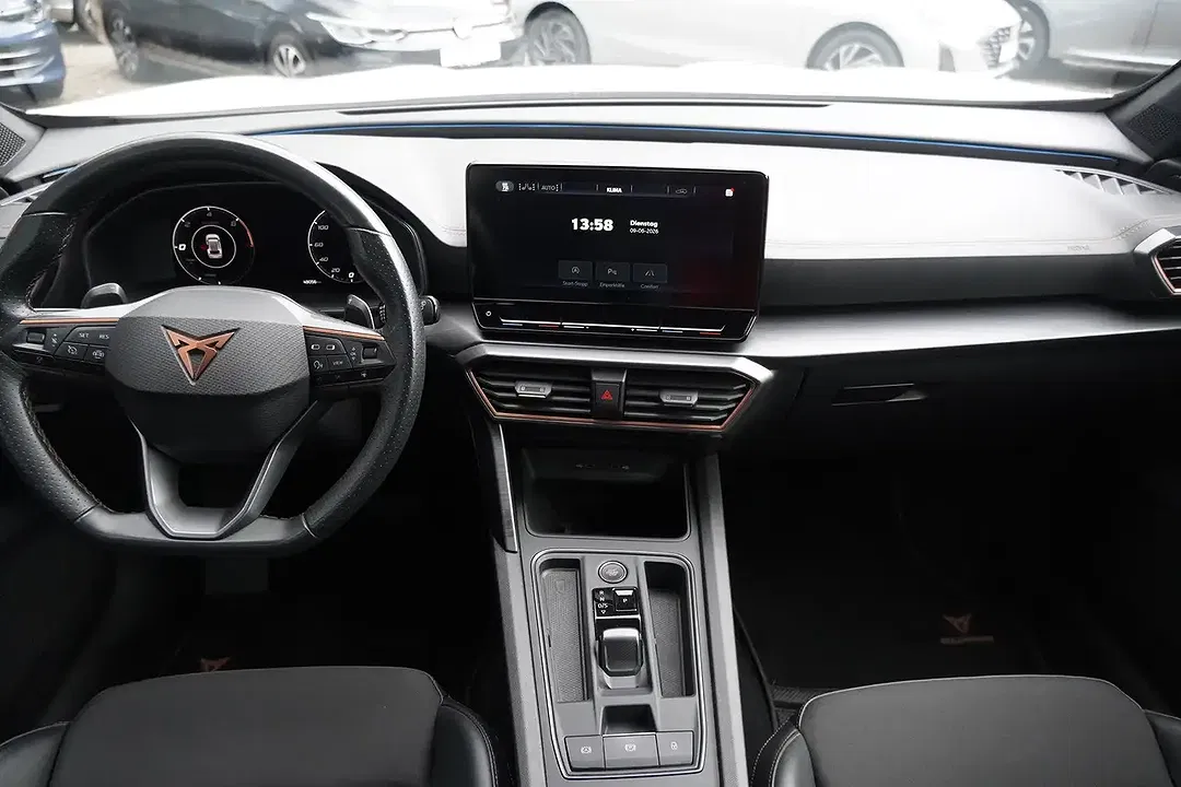 CUPRA Formentor 1.4 PHEV DSG - Thumbnail 9