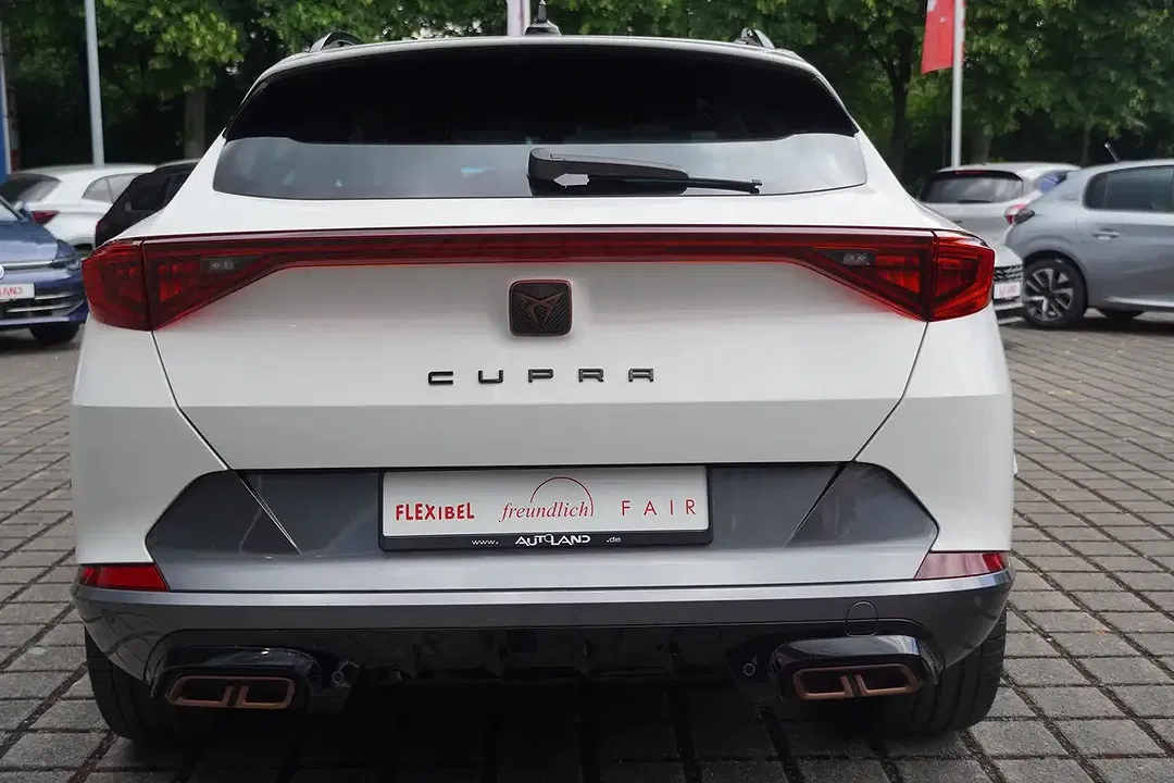 CUPRA Formentor 1.4 PHEV DSG - Thumbnail 3