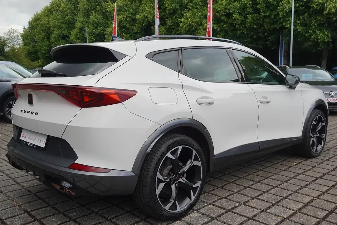 CUPRA Formentor 1.4 PHEV DSG - Thumbnail 4