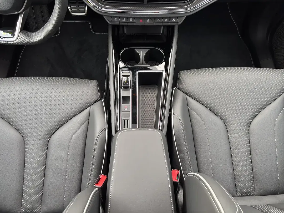 Skoda Enyaq 4x4 vRS Coupé - Thumbnail 13