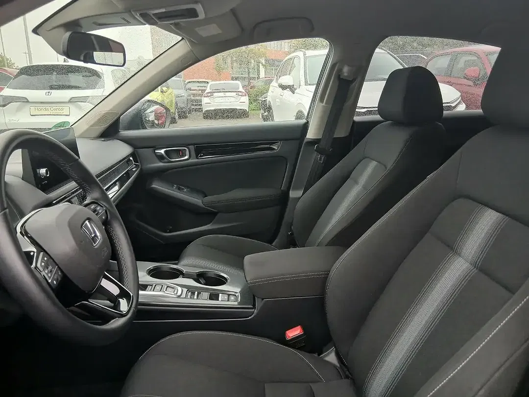 Honda Civic Hybrid e:HEV - Thumbnail 11