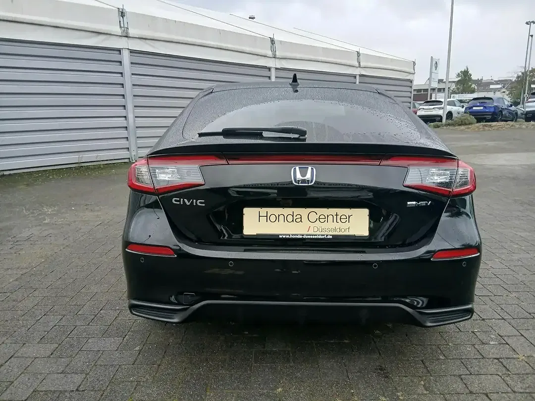 Honda Civic Hybrid e:HEV - Thumbnail 8