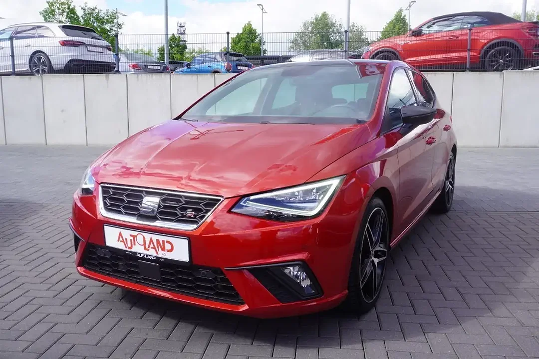 SEAT Ibiza 1.0 TSI FR Black Edition - Afbeelding 1