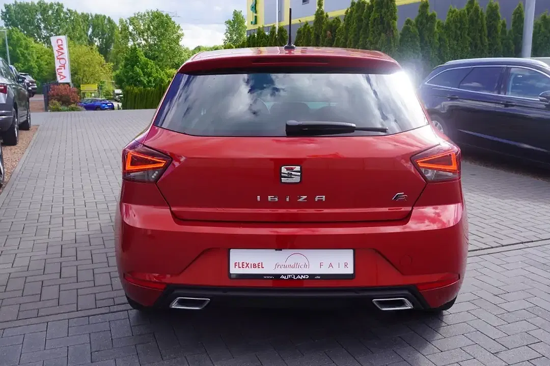SEAT Ibiza 1.0 TSI FR Black Edition - Thumbnail 3