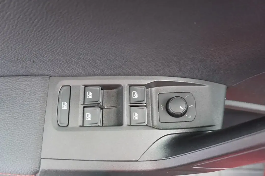 SEAT Ibiza 1.0 TSI FR Black Edition - Thumbnail 7