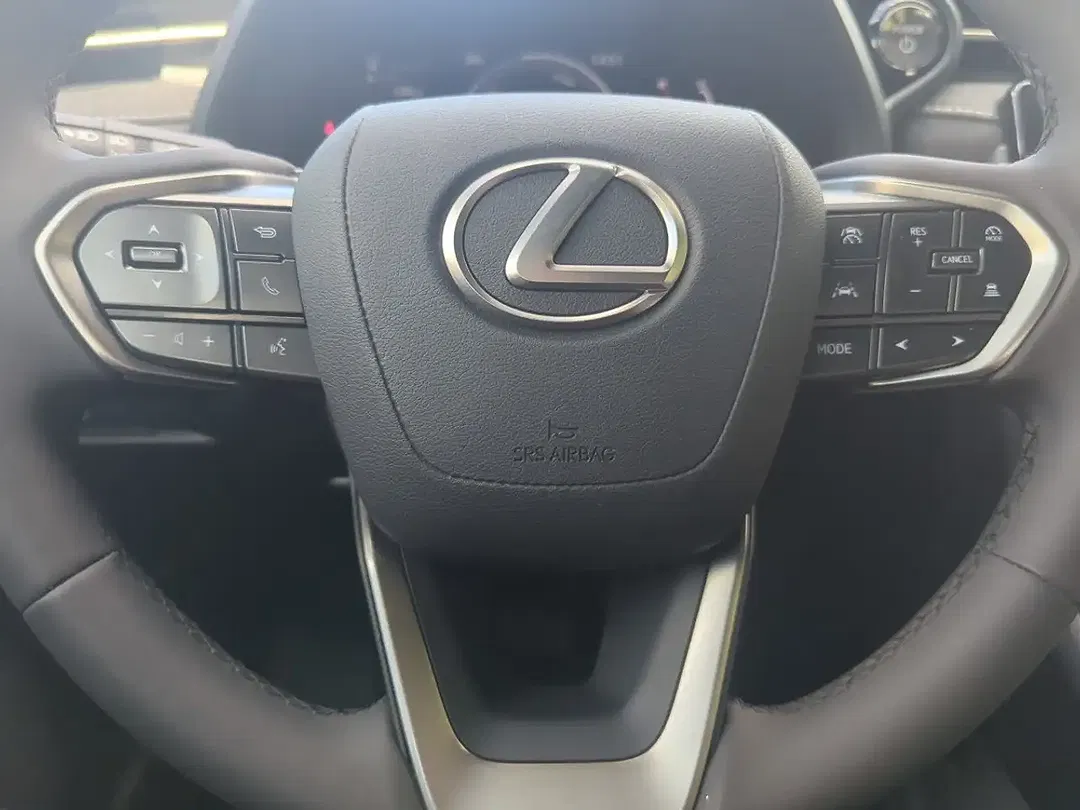 Lexus LBX 1.5 - Thumbnail 20