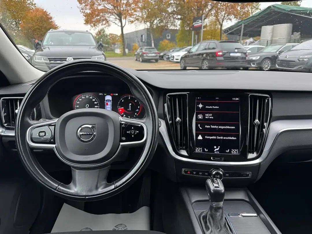 Volvo V60 D3 Geartronic Momentum Core - foto 15