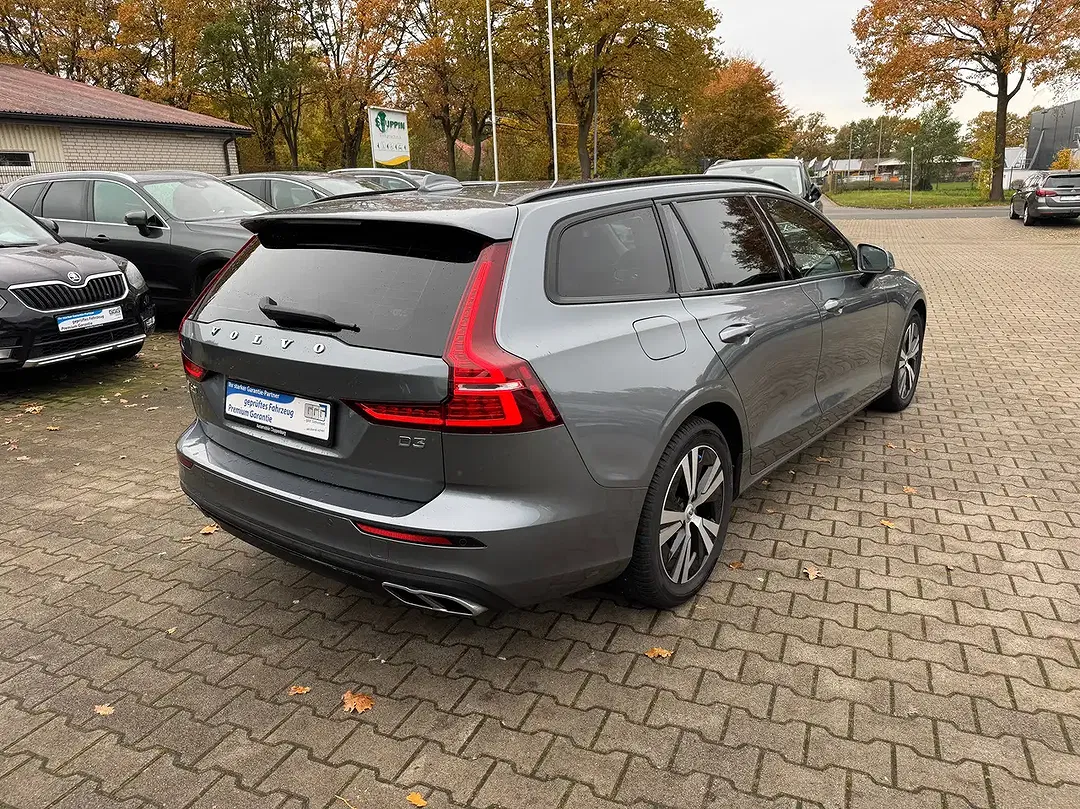 Volvo V60 D3 Geartronic Momentum Core - Thumbnail 5