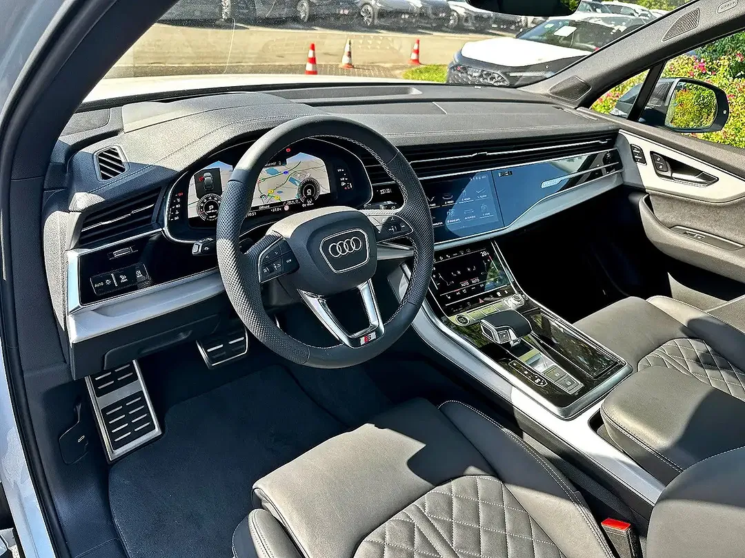 Audi Q7 TFSI quattro S line - Thumbnail 11