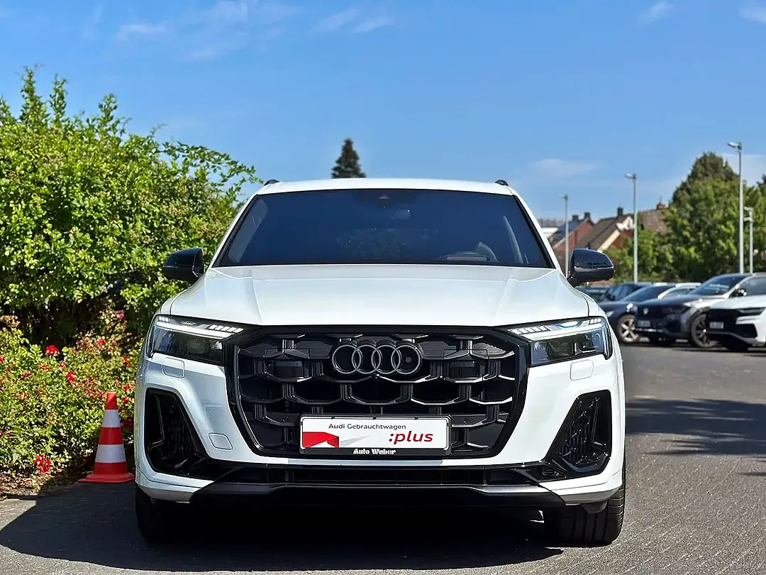Audi Q7 TFSI quattro S line - Thumbnail 3