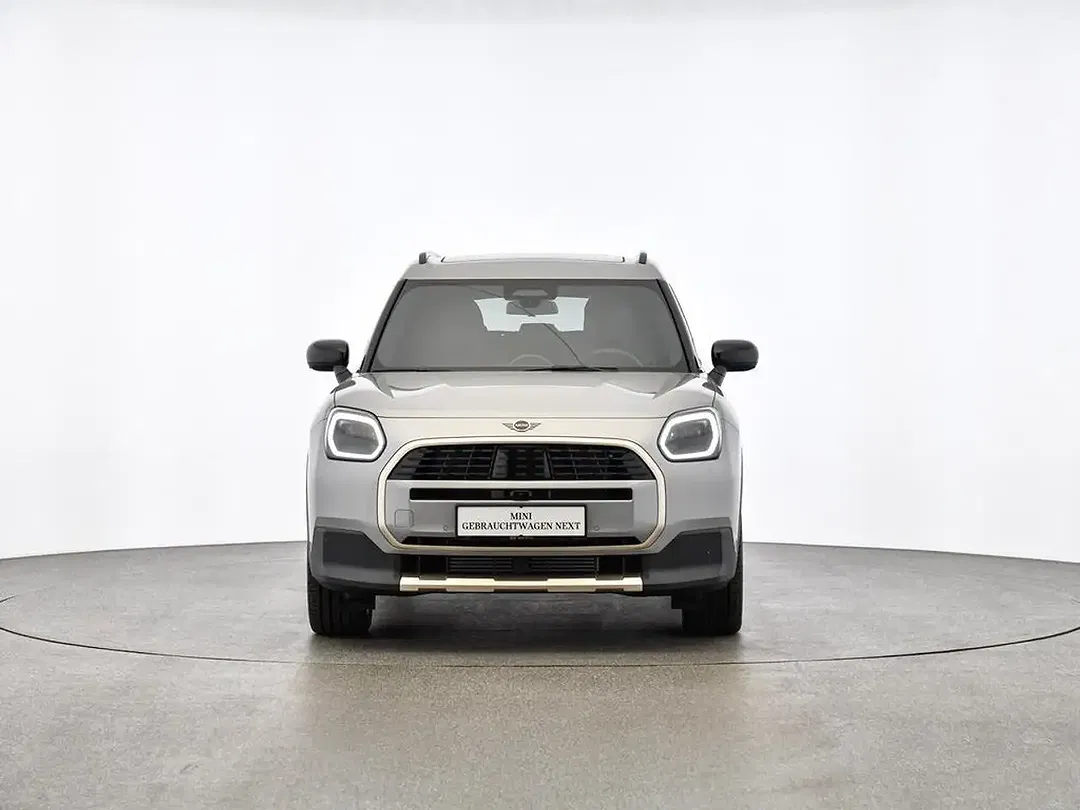 MINI Countryman C - Thumbnail 3