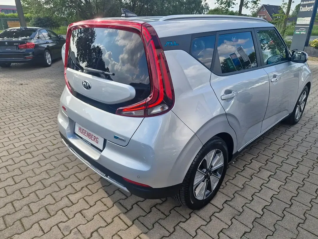 Kia Soul - Thumbnail 10