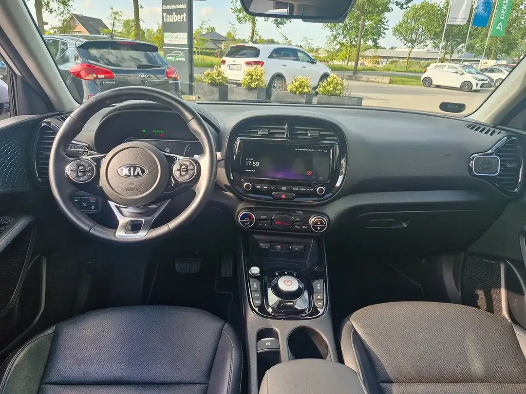 Kia Soul - Thumbnail 3