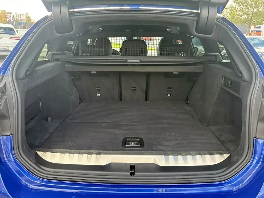 BMW 330 M Touring - Thumbnail 10