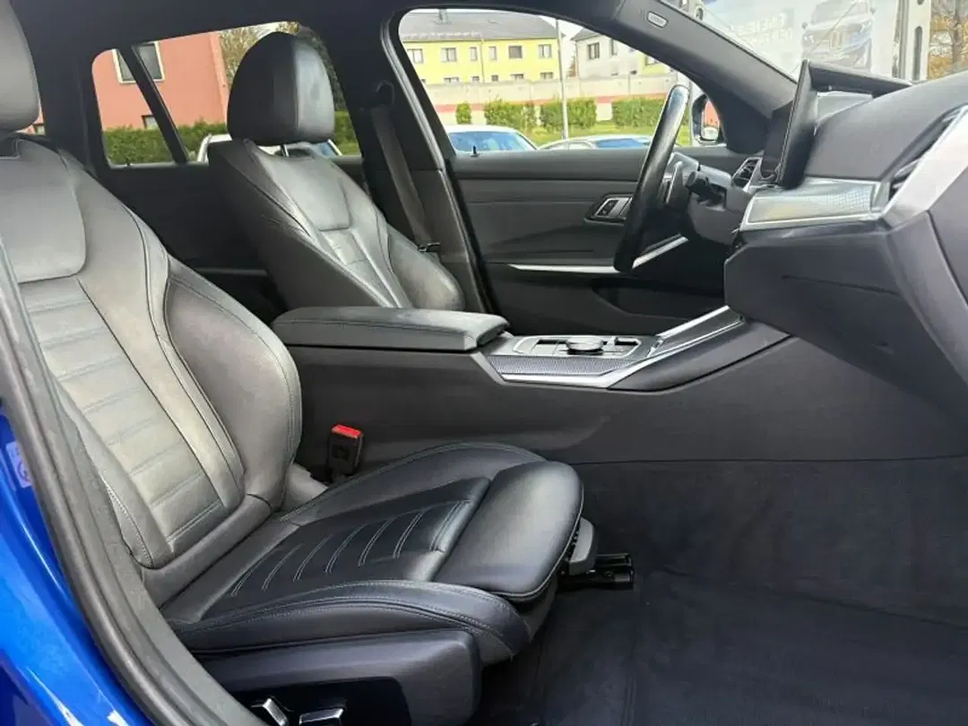 BMW 330 M Touring - Thumbnail 13