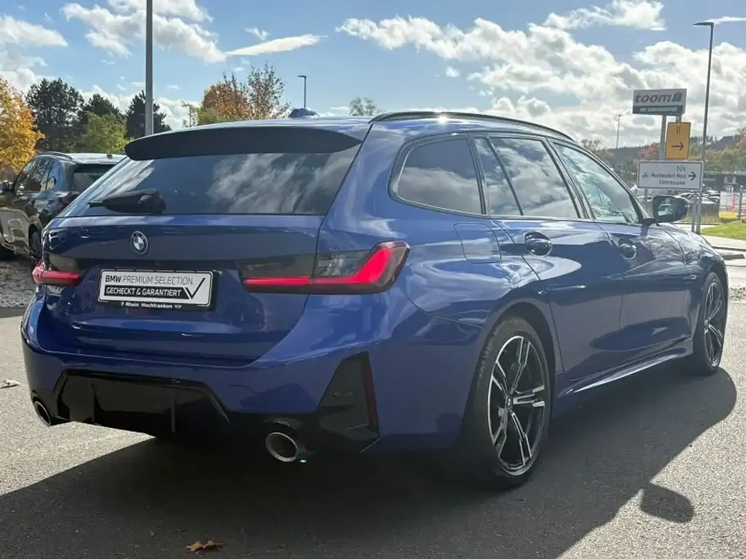 BMW 330 M Touring - Thumbnail 2