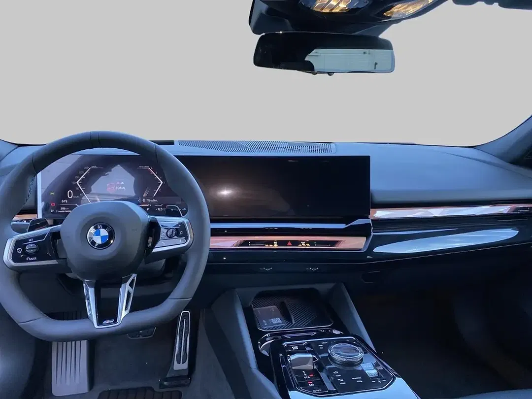 BMW 520 xDrive Touring M Sport Pro - Thumbnail 7