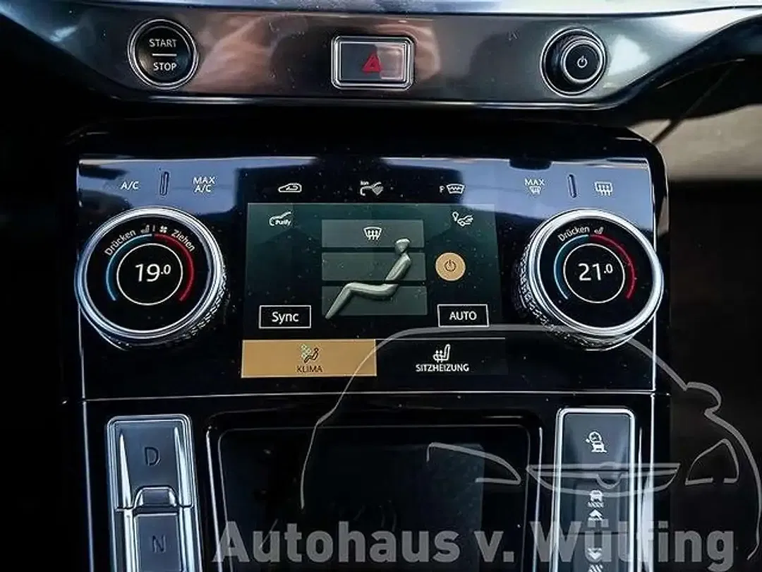 Jaguar I-Pace SE - Thumbnail 20