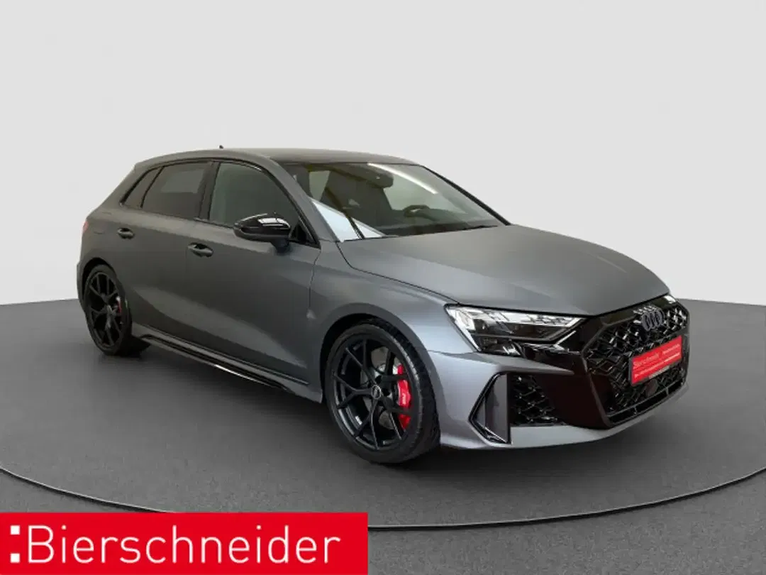 Audi RS3 Matrix LED Sportback - Thumbnail 3